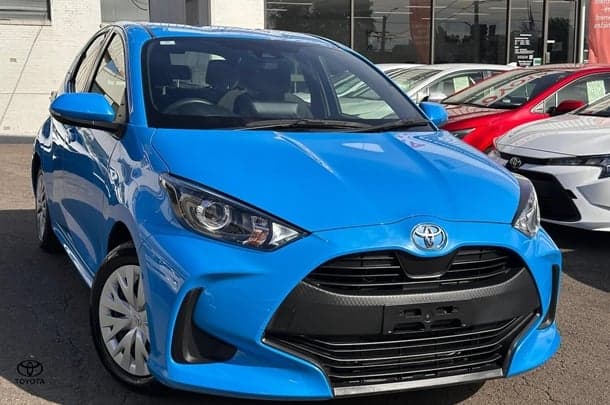 2022 Toyota Yaris Ascent Sport