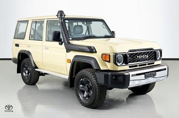 2024 Toyota LANDCRUISER MILITARY GXL