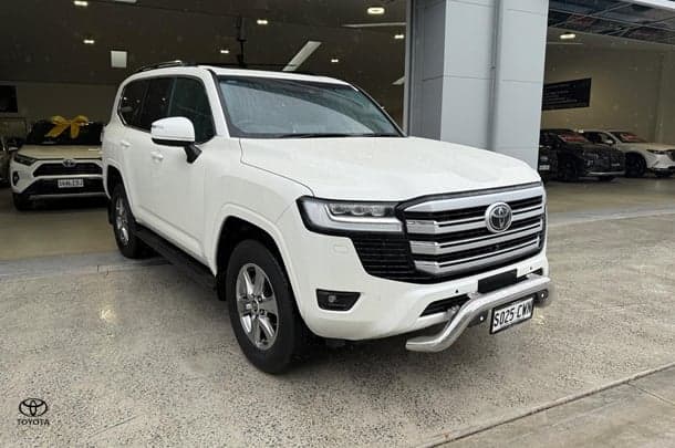 2023 Toyota Landcruiser VX