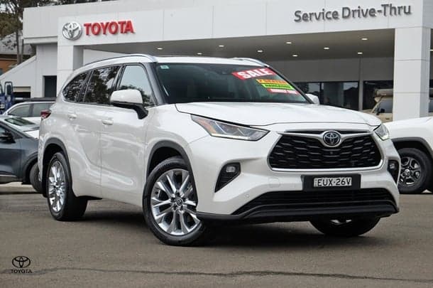 2021 Toyota KLUGER AWD GRANDE