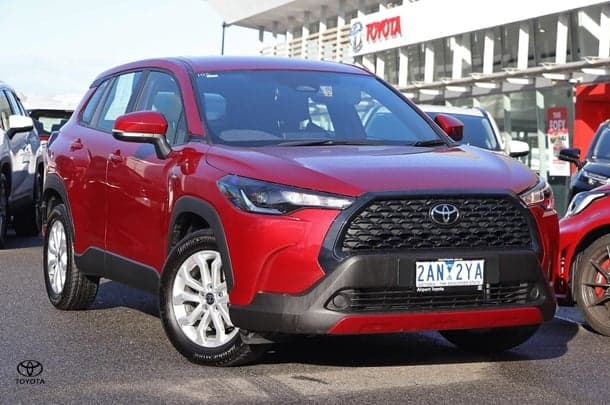 2024 Toyota Corolla Cross Hybrid GX
