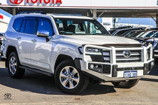 2024 Toyota Landcruiser Sahara