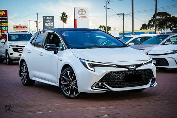 2023 Toyota Corolla Hatch Hybrid ZR