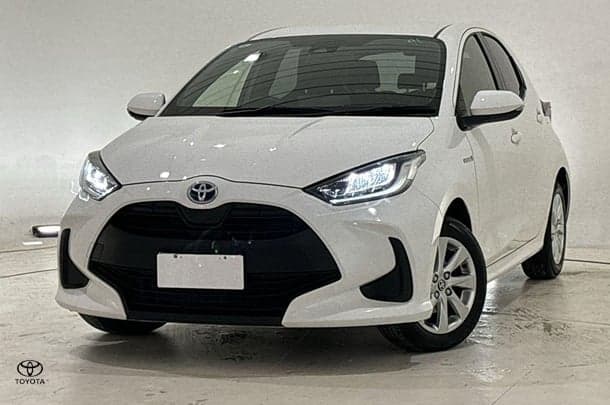 2023 Toyota Yaris Hybrid SX