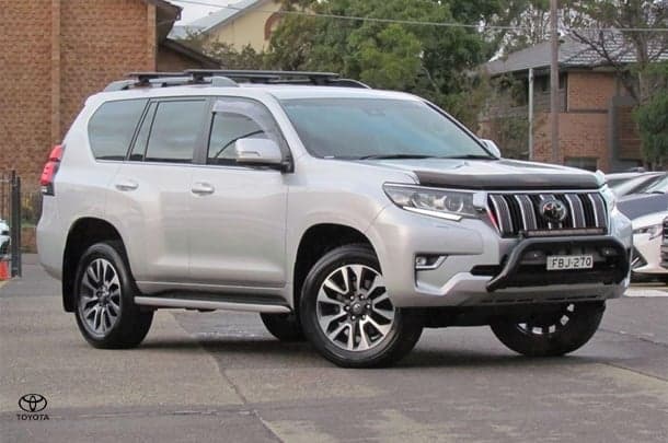 2023 Toyota Prado VX