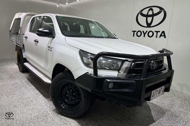 2022 Toyota Hilux SR