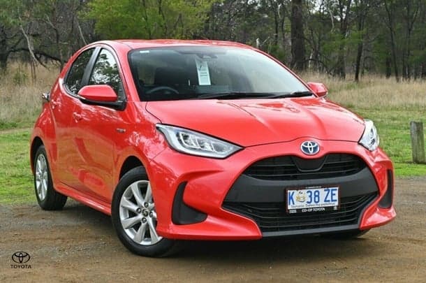 2021 Toyota Yaris HB Hybrid SX
