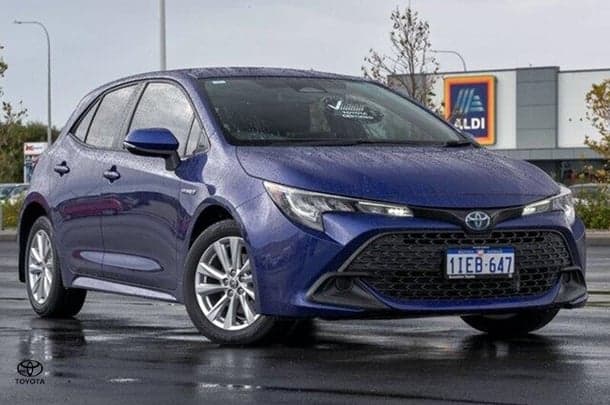 2024 Toyota Corolla Hatch Hybrid Ascent Sport