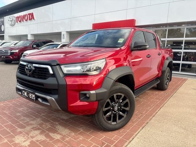 2024 Toyota HILUX Rogue