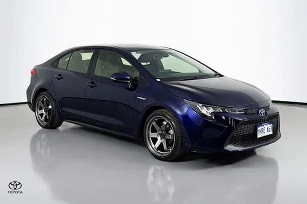 2022 Toyota Corolla Sedan Hybrid Ascent Sport