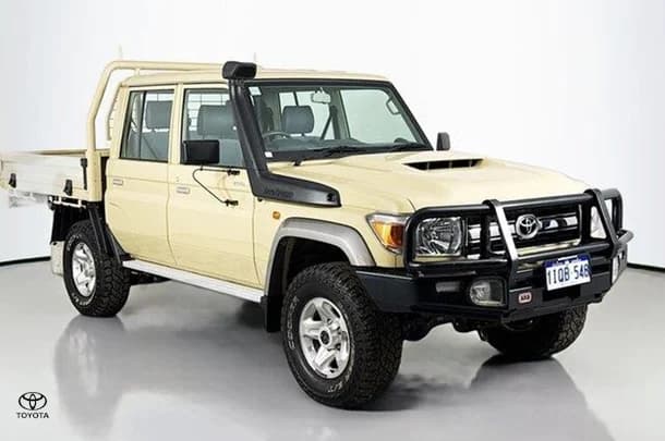 2021 Toyota LANDCRUISER MILITARY GXL
