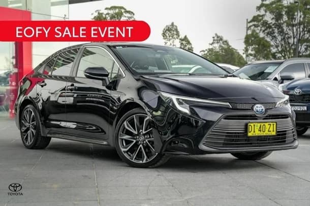 2024 Toyota Corolla Sedan Hybrid ZR