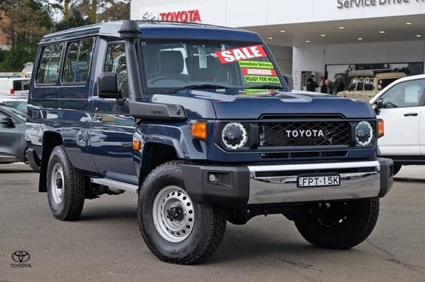 2025 Toyota LC MILITARY GXL