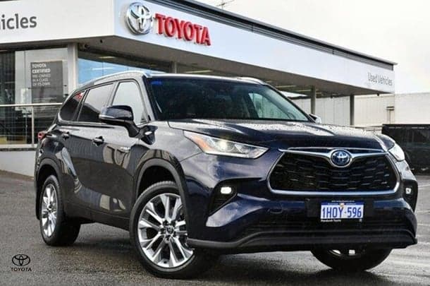2022 Toyota Kluger Hybrid Grande