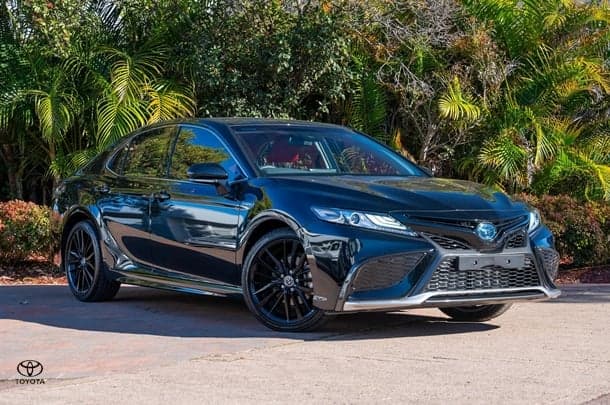2023 TOYOTA Camry Hybrid SX