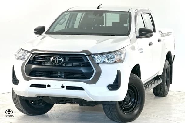 2020 Toyota Hilux SR