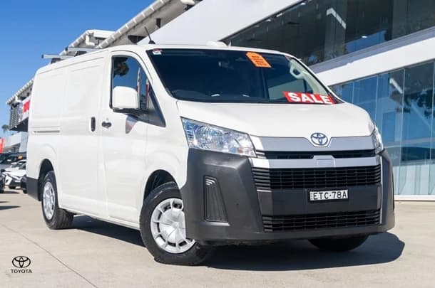 2022 Toyota HIACE LWB