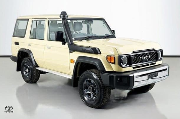 2023 Toyota LANDCRUISER MILITARY GXL