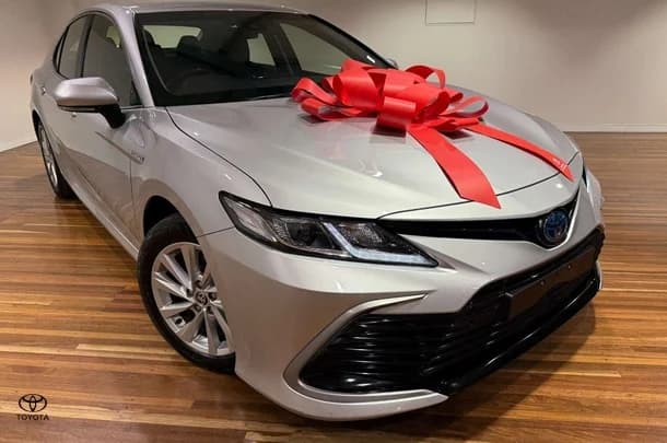 2024 Toyota Camry Hybrid Ascent