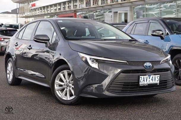 2024 Toyota Corolla Sedan Hybrid Ascent Sport