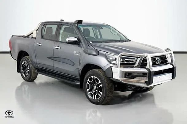 2022 Toyota Hilux SR5