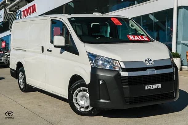 2022 Toyota HIACE LWB