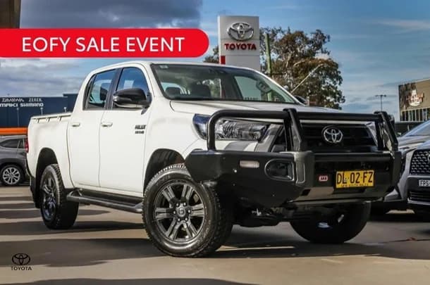 2024 Toyota HILUX SR