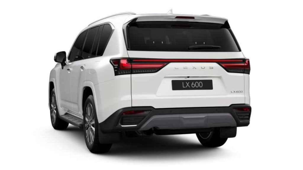 2023 Lexus LX 600 Image 2