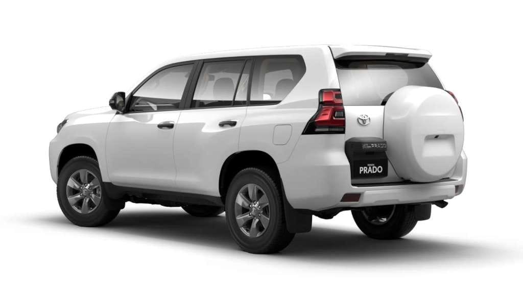 2023 Toyota Prado GX Image 2